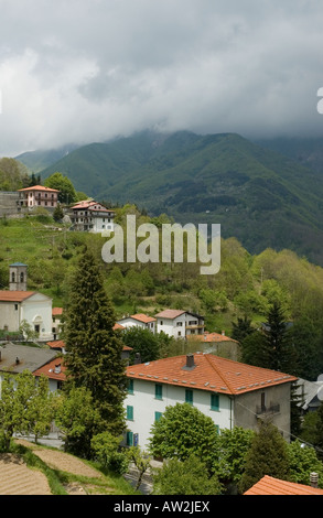 Panorama panorama del nord delle colline toscane Foto Stock