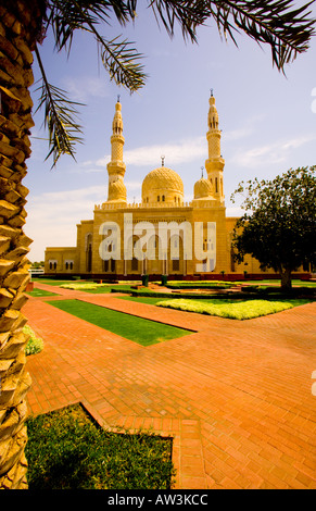 La facciata della "Grande Moschea' in 'Jumeirah', Dubai, UAE Foto Stock