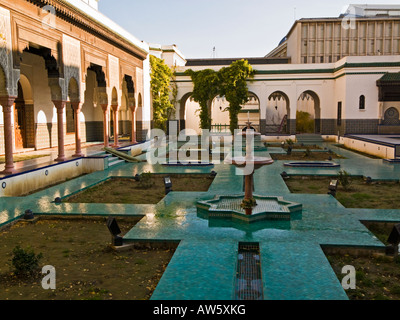 Il cortile della Grande Mosquée de Paris, Parigi, Francia, Europa Foto Stock