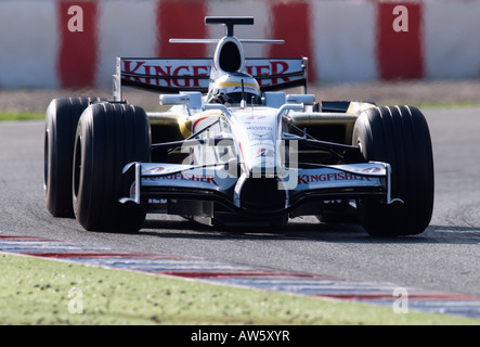 Giancarlo Fisichella ITA in la Force India Ferrari VJM01 racecar durante la Formula 1 sessioni di prove sul Circuito de Catalunya Foto Stock