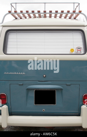 La Volkswagen bay window camper è un veicolo utilitario che ha raggiunto sia classici che lo status di culto durante la sua produzione Foto Stock