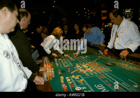 Il gioco d'azzardo Crap Game Modello rilasciato il Caesars Palace Casino Las Vegas Nevada Foto Stock