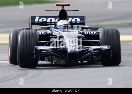 Nico Rosberg GER in Toyota Williams FW30 racecar durante la Formula 1 sessioni di prove sul Circuito de Catalunya Foto Stock