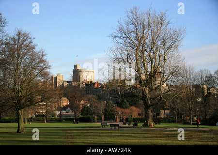 Il Castello di Windsor e da giardini Alexandra, Windsor, Inghilterra. Foto Stock