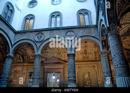 Cortile interno di Palazzo Vecchio, Firenze Italia Foto Stock