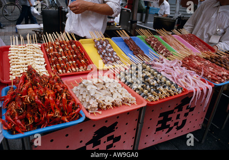 Cibo di strada a Pechino in Cina Foto Stock