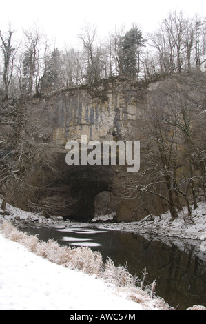 Grande ponte naturale in Rakov Skocjan valley, Slovenia Foto Stock