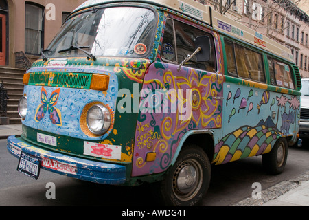 Hippy di camper in Greenwich Village Street, New York Foto Stock