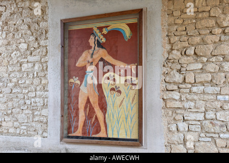 Rilievo raffigurante un principe minoico con gigli nel Palazzo di Cnosso, Creta, Grecia, Europa Foto Stock