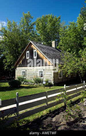 La storica casa di Hochfeld al mennonita Heritage Village in Steinbach di Manitoba in Canada Foto Stock