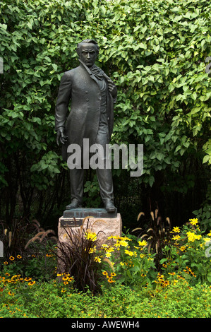 Tara Schevchenko scultura in bronzo in Leo Mol Giardini in Winnipeg Manitoba Canada Foto Stock