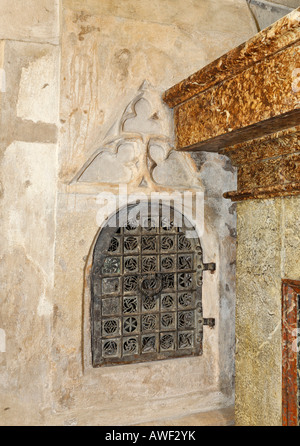 Tabernacolo gotico in una chiesa di Pottenheim, Triestingtal (Valle di Triesting), bassa Austria, Austria, Europa Foto Stock