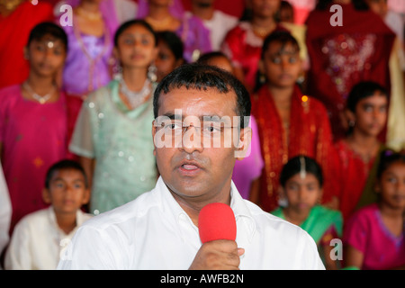 Guyanese Bharrat Jagdeo Presidente parlando in occasione di un festival indù in Georgetown, Guyana, Sud America Foto Stock