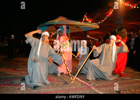 Dervisci danzanti, i Sufi, Giza, Egitto, Africa Settentrionale, Africa Foto Stock