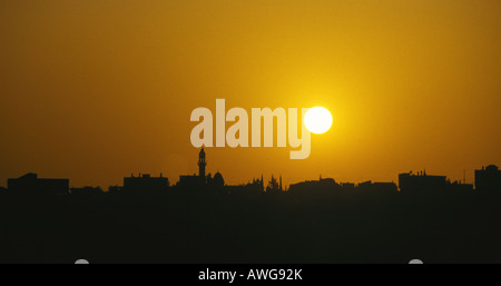 Medio Oriente Israele Palestina una vista della città palestinese di Bethleham sulla Sponda Ovest al tramonto Foto Stock