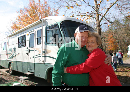 Alabama DeKalb County, Valley Head, Sequoyah Caverns, campeggio, veicoli da diporto, camper, attivo, anziani anziani anziani cittadini pensionati p Foto Stock