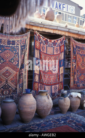Tappeto tradizionale dyers workshop, Konya, Anatolia centrale, Turchia Foto Stock