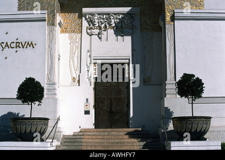 Austria, Vienna, Palazzo secessionista (1897-1898), inferiore in stile Jugendstil facciata Foto Stock