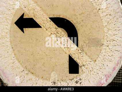 Non svoltare a sinistra segno, close-up Foto Stock