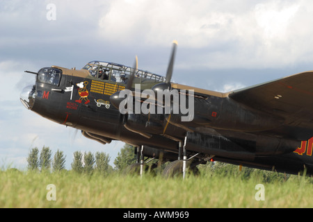 Avro Lancaster classic Guerra Mondiale 2 long range RAF bomber aeromobili di comando Foto Stock