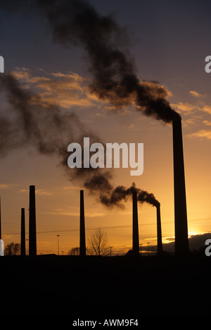 Inquinamento di fumo a laterizi nel Bedfordshire Foto Stock