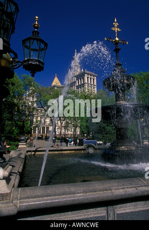 City Hall, City Hall Park, Manhattan, New York, New York, Stati Uniti, America del Nord Foto Stock