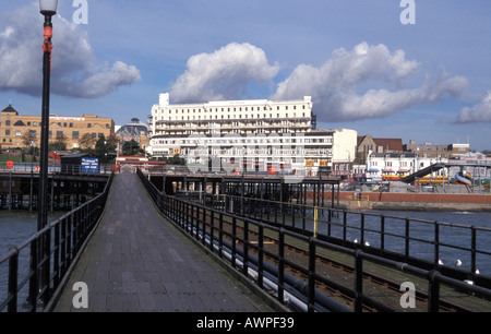 Il peer a Southend on sea Essex Inghilterra Foto Stock