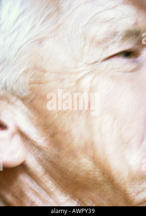 Senior uomo, vista laterale, close-up. Foto Stock