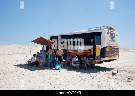 Pausa pranzo picnic, spiaggia vicino a Cape Leveque, Dampier Peninsula, Western Australia, WA, Australia Foto Stock