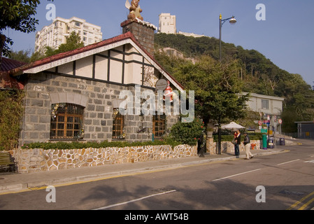 dh il picco del ristorante panoramico VICTORIA PEAK HONG KONG The Dai un'occhiata ai ristoranti dei cafe dei turisti che si affacciano sul periodo natalizio Foto Stock