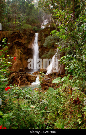 Laos Luang Prabang Tat distretto cascate di Kuang Si Foto Stock
