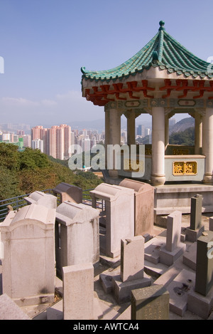 Dh Chai cimitero di Wan Chai Wan HONG KONG pagoda cinese cimitero lapide alloggiamento grattacielo cina pietre moderno Foto Stock