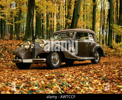 1937 Mercedes Benz 540K sovralimentato cabriolet con 5 4 litro inline motore 8 Paese d'origine Germania Foto Stock