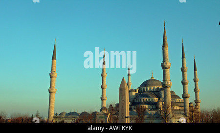 La Moschea Blu, Istanbul, Turchia, è stata completata nel 1616. Foto Stock
