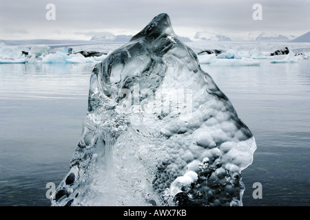 Sculture di ghiaccio a glaciersea, Islanda, Joekulsarlon Foto Stock