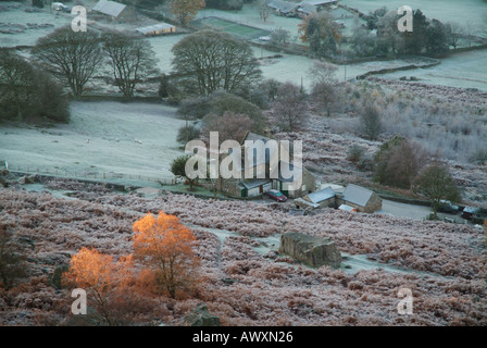Bordo Froggatt sunrise Derbyshire Peak District Inghilterra GB UK EU Europe Foto Stock