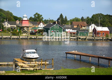 Rogers Street Villaggio di Pescatori e Museo due fiumi WI Foto Stock