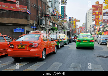 Il traffico pesante, Chinatown, Bangkok, Thailandia, Sud-est asiatico, in Asia Foto Stock