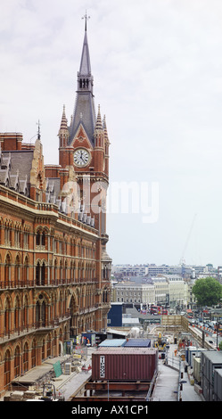 ST. PANCRAS STATION E HOTEL, LONDON, Regno Unito Foto Stock