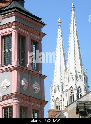 La Chiesa di San Pietro, rinascimentali della baia di windows, Goerlitz, in Sassonia, Germania, Europa Foto Stock