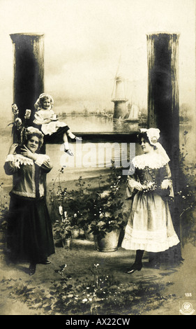 1904 1900s Edwardian alfabeto da cartolina Musterschutz della Germania la lettera H Foto Stock