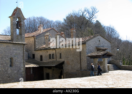 L'eremo e religioso santuario de La Verna, dove san Francesco ricevette le stimmate nel XIII secolo Foto Stock