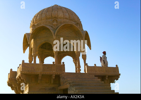 Tempio Jain di Amar Sagar Lago di Jaisalmer India Foto Stock