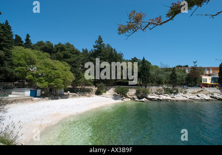 Spiaggia nel quartiere degli hotel, Rabac, Istria, Croazia Foto Stock