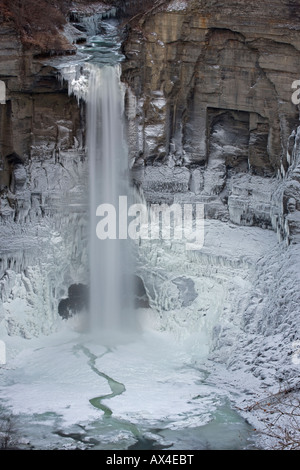 Taughannock cade congelati - Taughannock Falls State Park - New York - USA Foto Stock