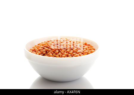 Di lenticchie rosse nel recipiente Foto Stock