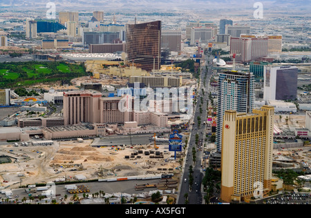 Siti di costruzione lungo la striscia visto dalla Stratosphere Tower, Las Vegas Boulevard, Las Vegas, Nevada, Stati Uniti d'America, America del Nord Foto Stock