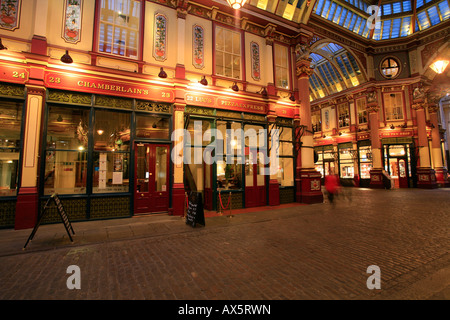 Vista interna, mercato Leadenhall, London, England, Regno Unito, Europa Foto Stock