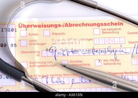 Trasferire il pagamento per coprire un medico di Bill Foto Stock