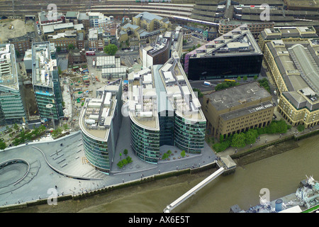 Vista aerea del più area di Londra di Southwark sulla riva sud del fiume Tamigi a Londra Foto Stock